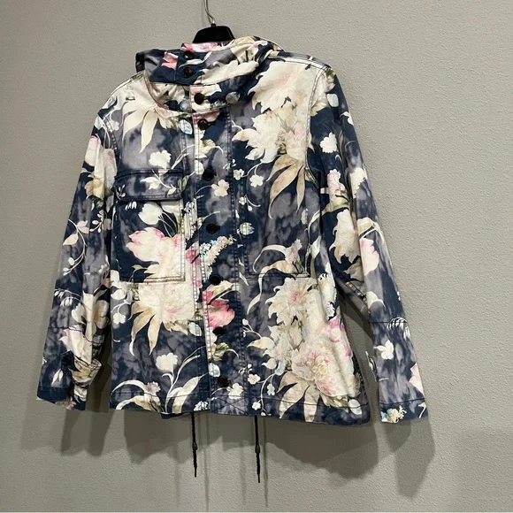 Polo Ralph Lauren Womens Floral denim Jacket Watercolor Button Front sz small - Picture 2 of 11